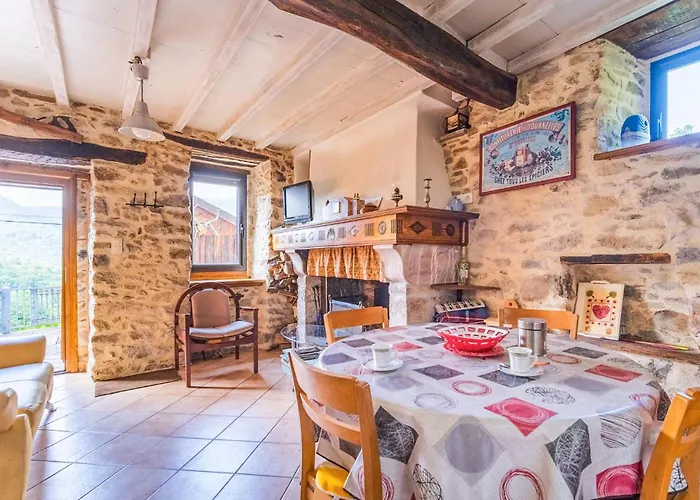 Tatil Evi Two-bedroom In Razecueillé